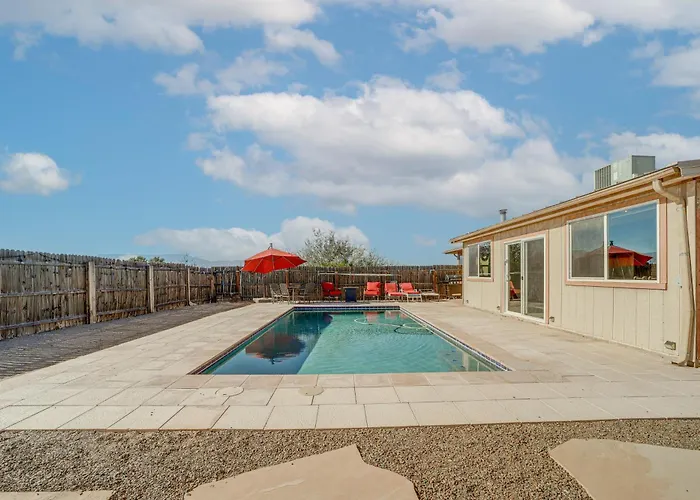 'the Chillville In Cornville' - Saltwater Pool! Holiday home